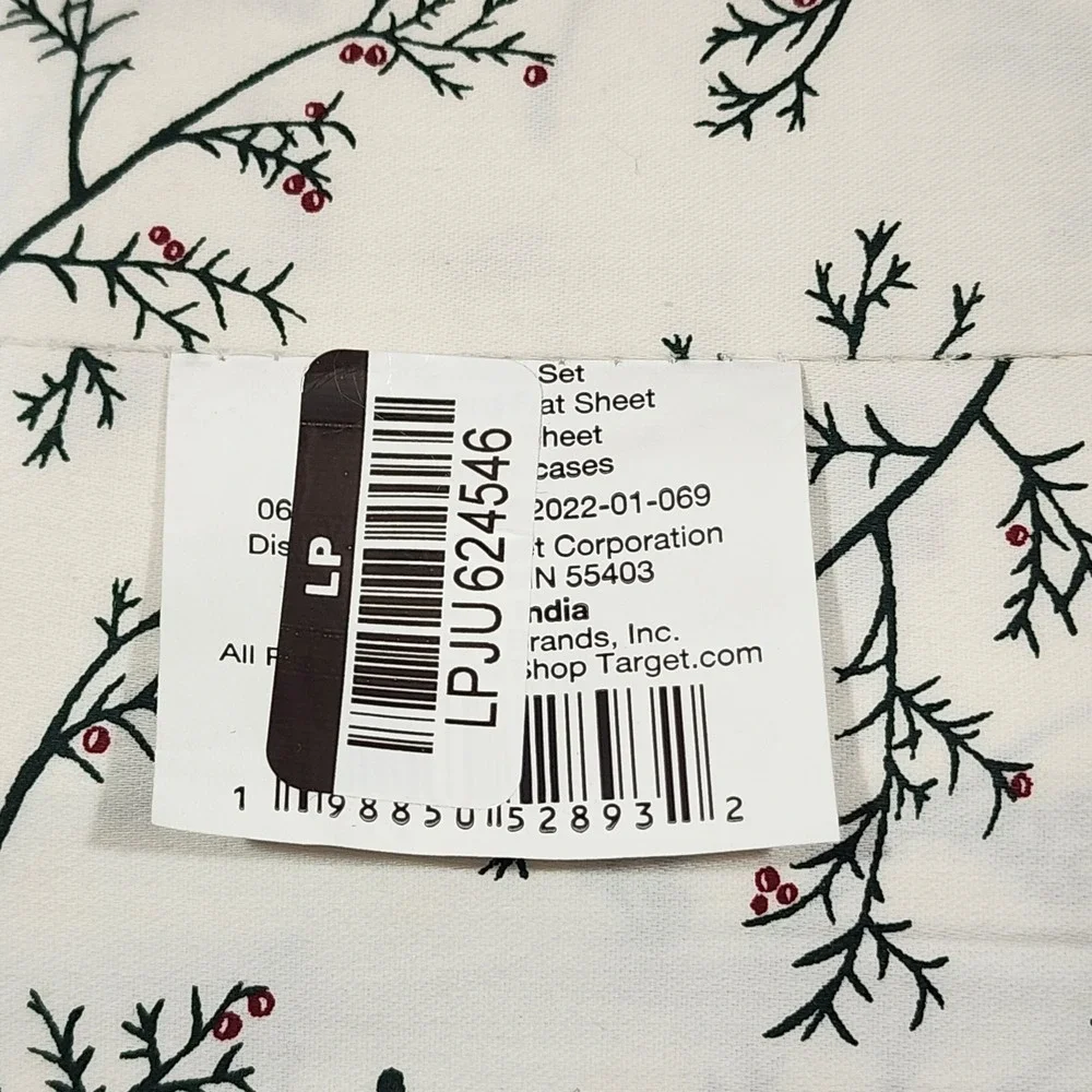 Threshold Performance Sheet Set King 400 Thread Count Holiday Holly Christmas
